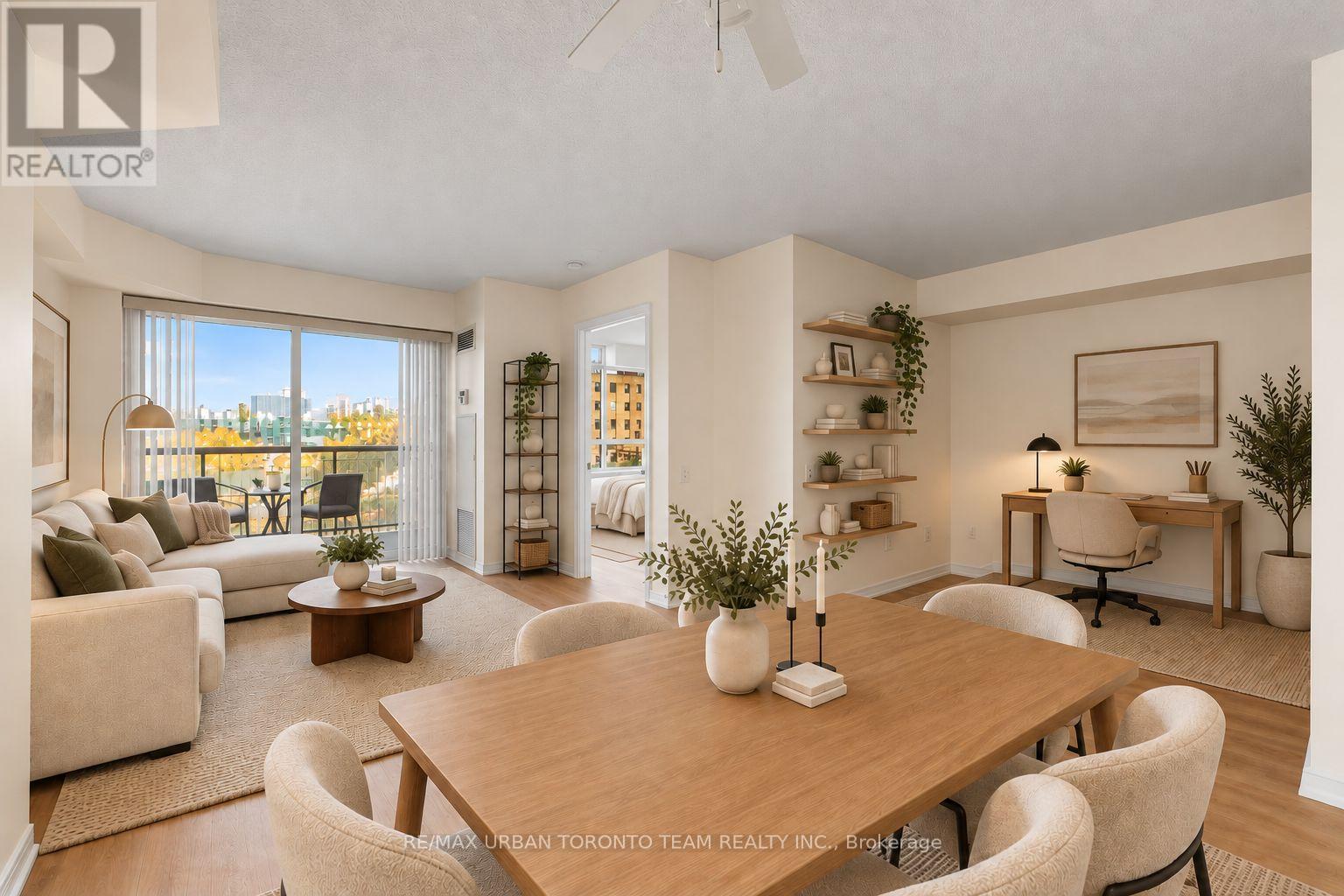 #505 - 140 BATHURST STREET, Toronto, Ontario