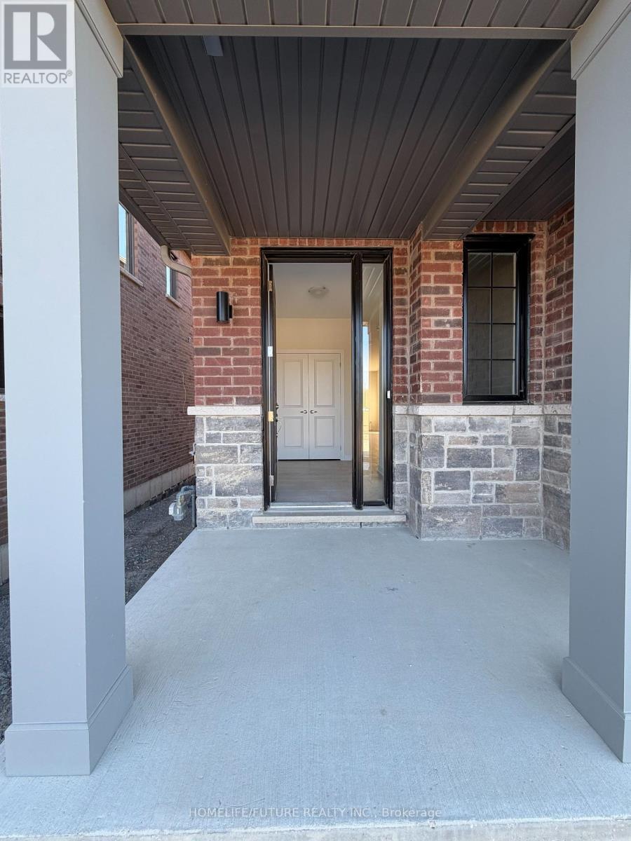 33 Ivy Run Crescent, Whitby, Ontario  L1M 2A7 - Photo 2 - E14081486