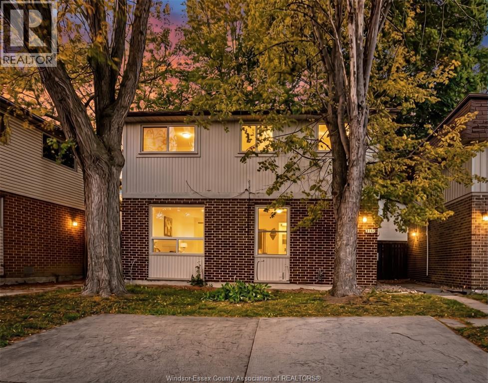 9370 Aire Court, Windsor, Ontario  N8S 4E6 - Photo 2 - 26025386