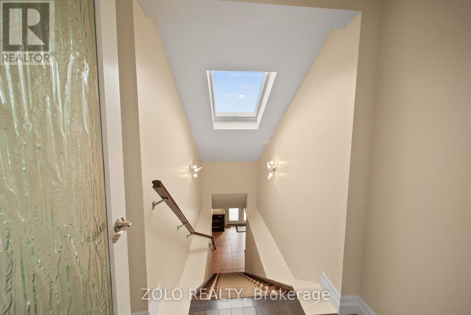 6911b Hickling Crescent, Mississauga, Ontario  L5N 5B1 - Photo 28 - W14081932