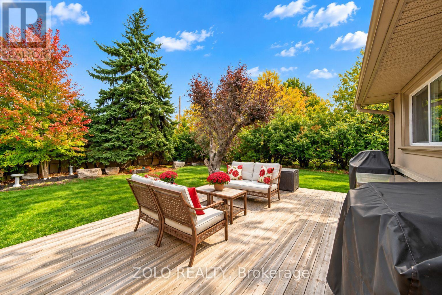 6911b Hickling Crescent, Mississauga, Ontario  L5N 5B1 - Photo 5 - W14081932