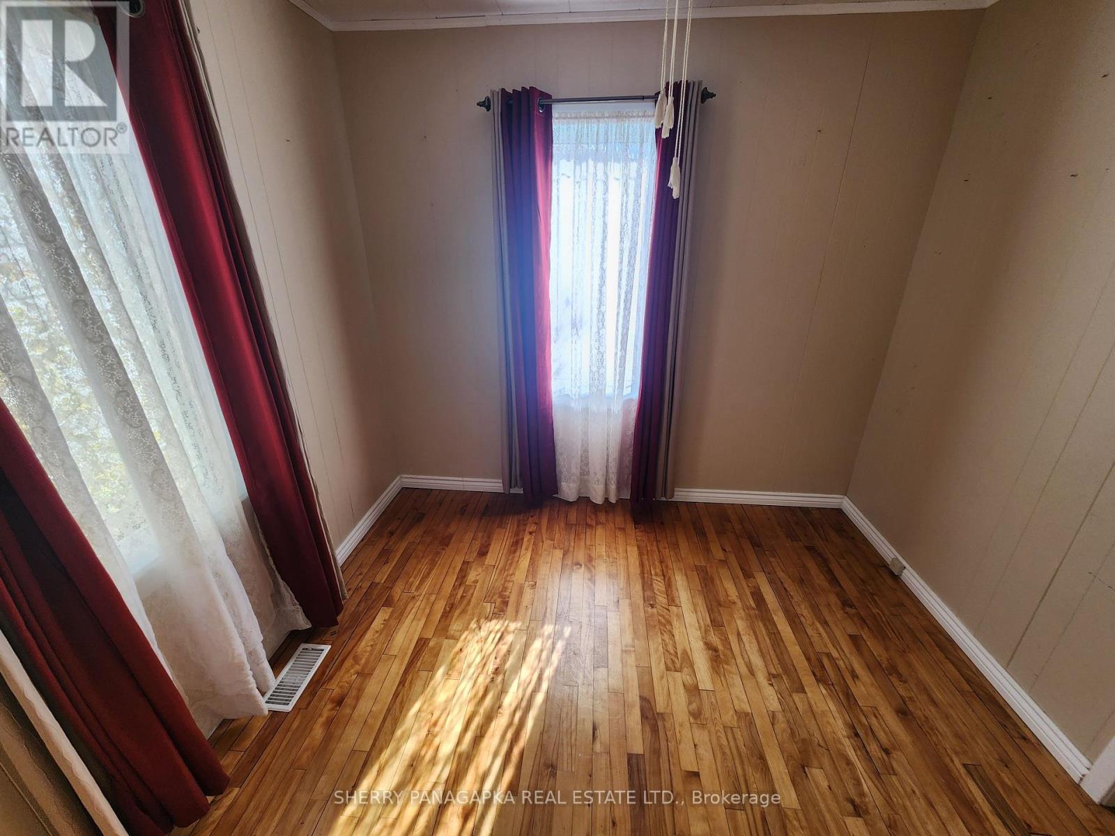 16 Taylor Avenue, Kirkland Lake, Ontario  P2N 2L1 - Photo 10 - T14084826
