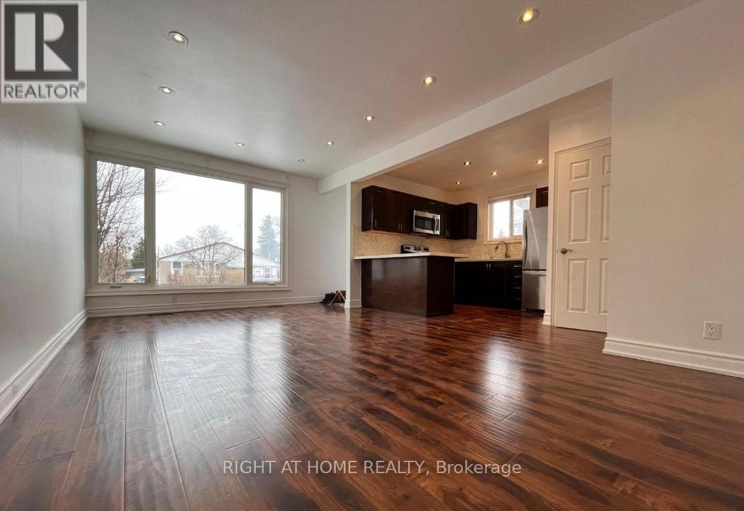 Upper - 195 Taylor Mills Drive N, Richmond Hill, Ontario  L4C 2T5 - Photo 7 - N14084824