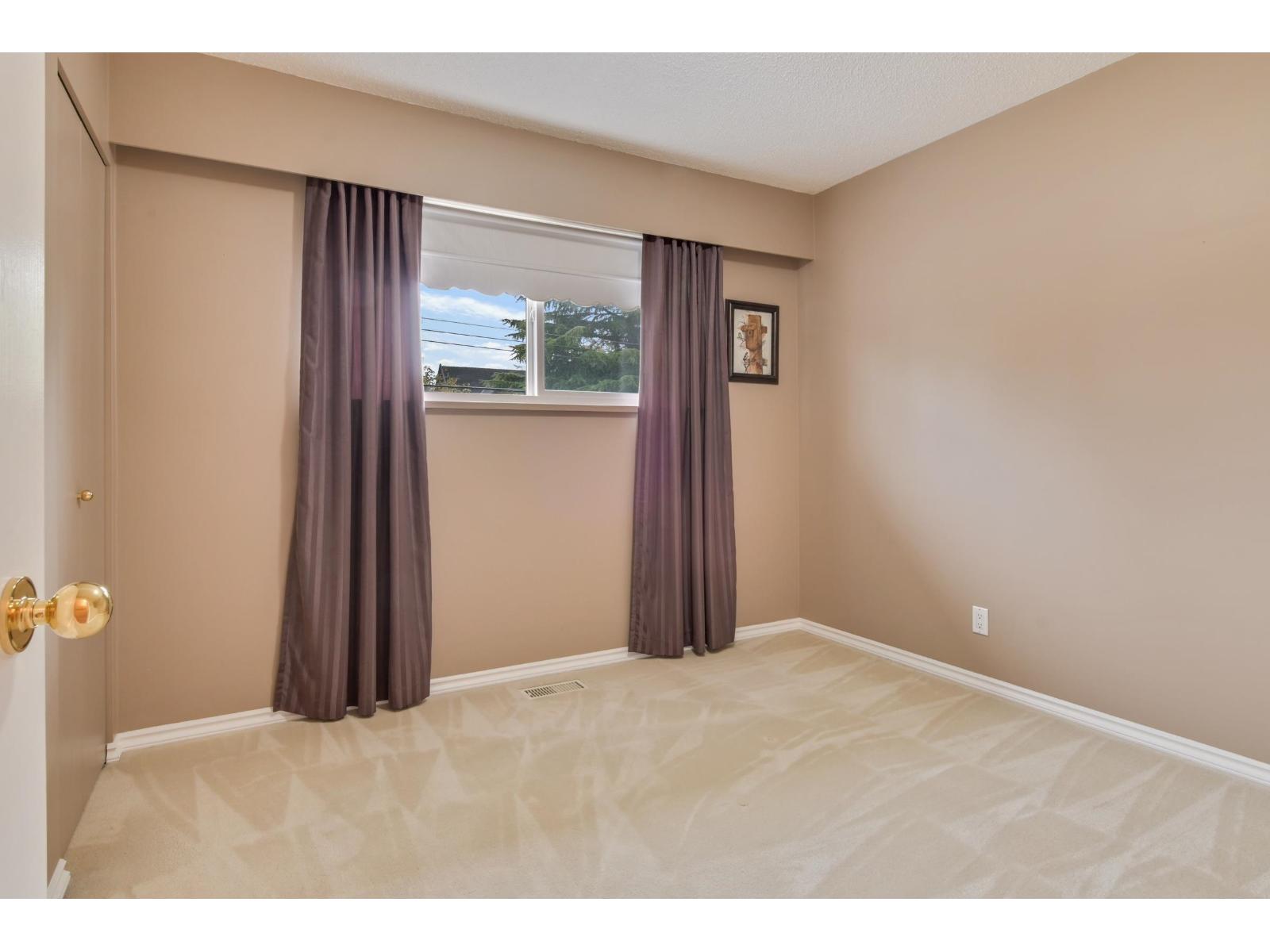 11235 78a Avenue, Delta, British Columbia  V4C 1P4 - Photo 16 - R3175930