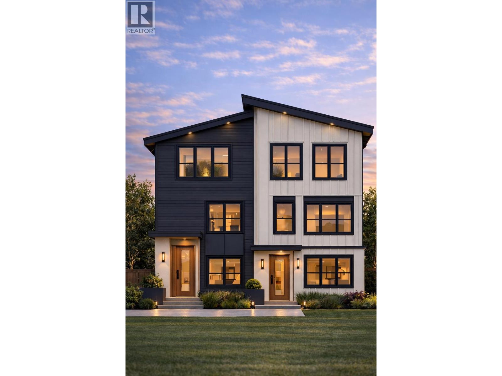 2 2850 E 43RD AVENUE, vancouver, British Columbia