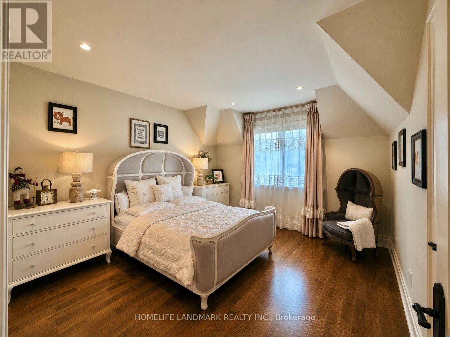 260 Pinetree Way, Mississauga, Ontario  L5G 2R2 - Photo 28 - W14084814