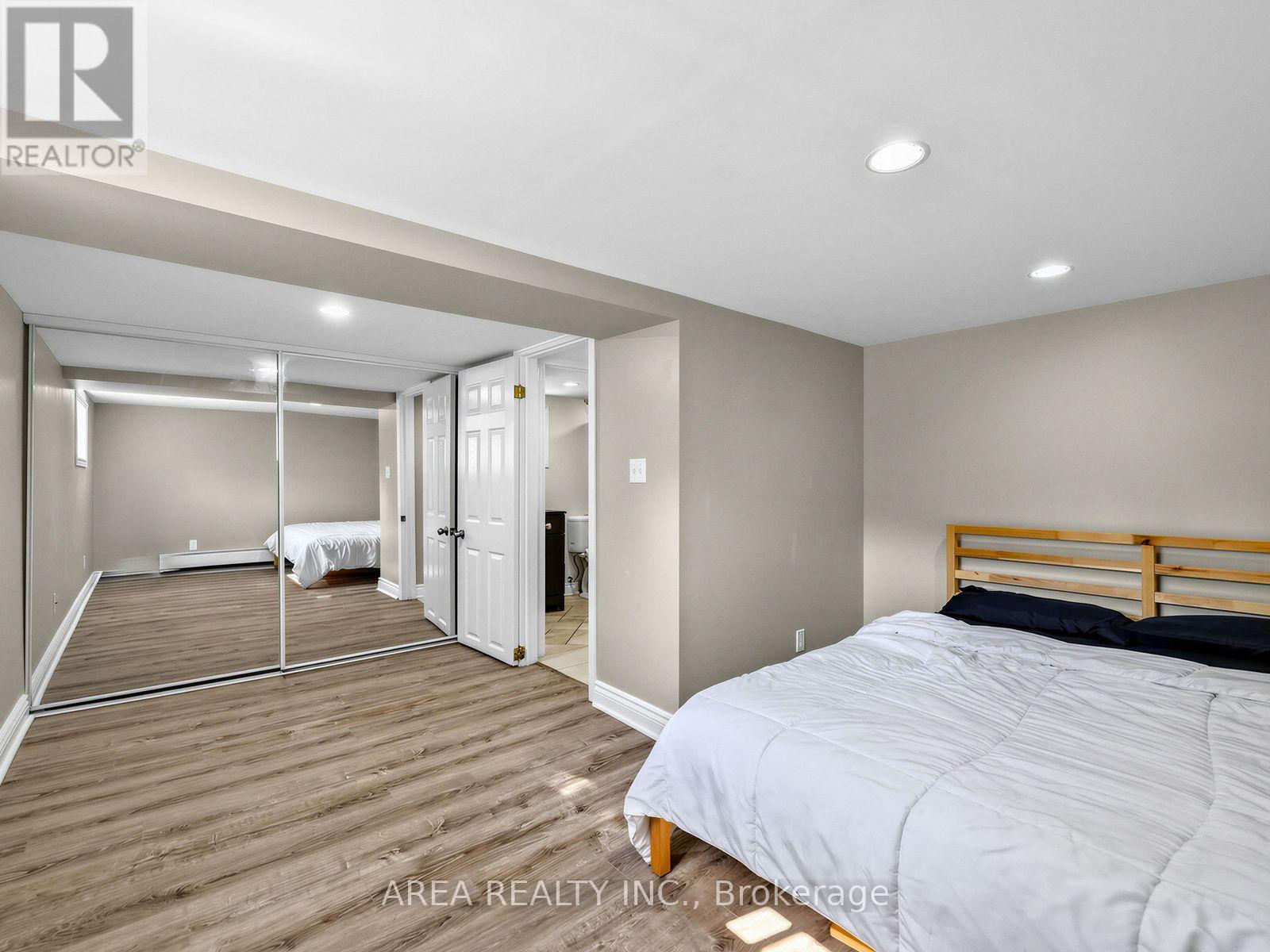 867 Glencairn Avenue, Toronto, Ontario  M6B 2A4 - Photo 24 - W14084844