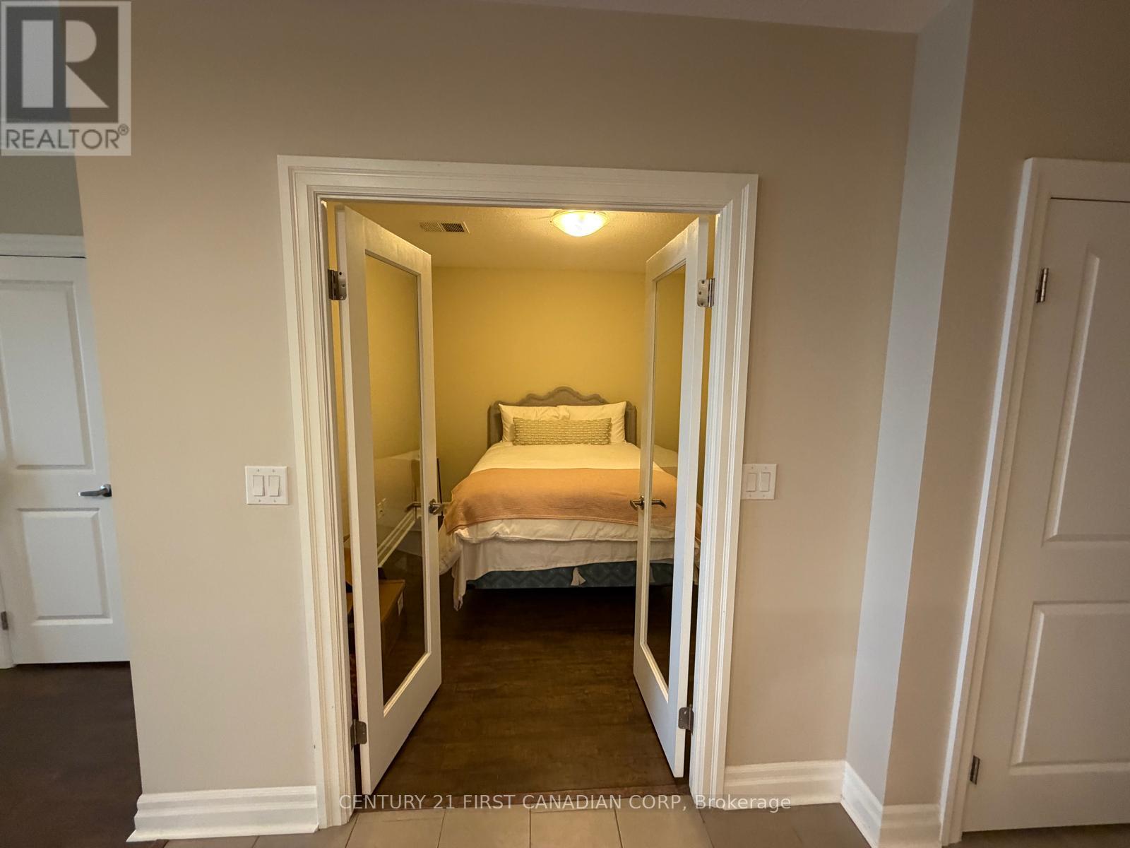 914 - 260 Villagewalk Boulevard, London North, Ontario  N6G 0W6 - Photo 26 - X13885974