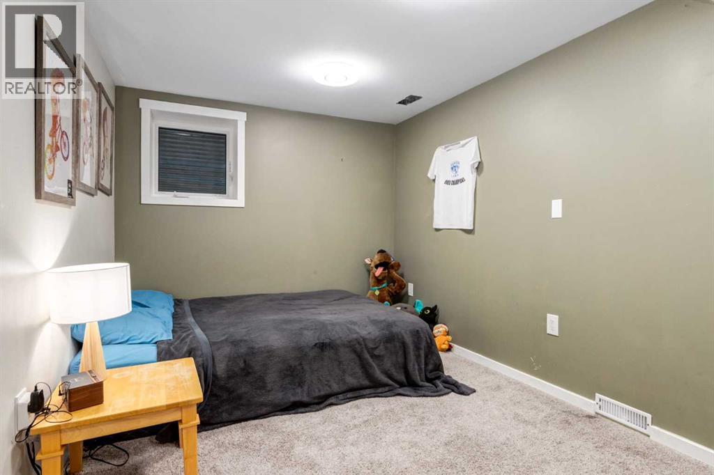 36 Hudson Road NW, Calgary, Alberta  T2K 2A9 - Photo 28 - A2350497