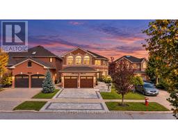2296 LONDON MIST COURT, Mississauga, Ontario