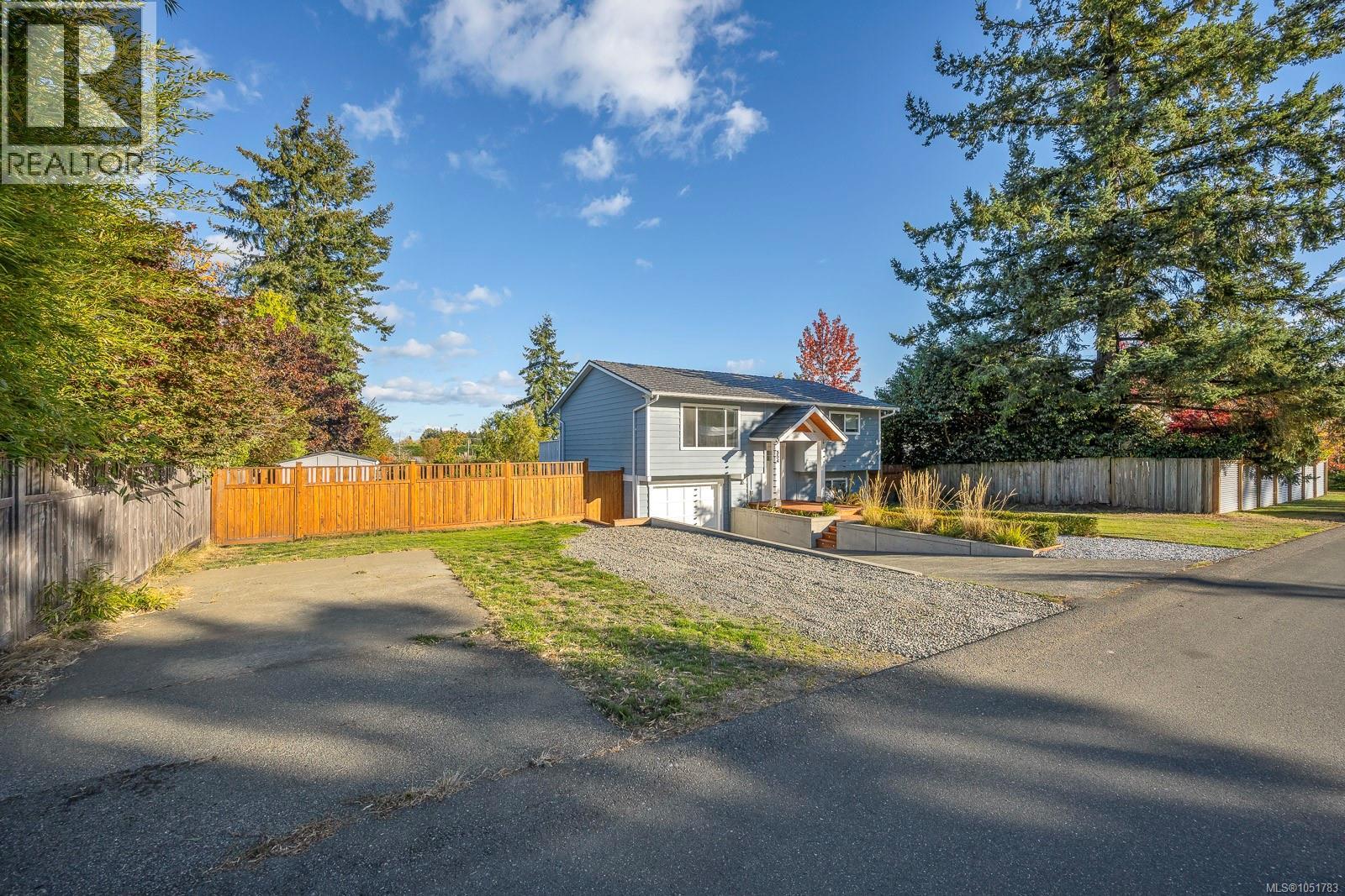 554 Cormorant St, Comox, British Columbia  V9M 1Z9 - Photo 66 - 1051783