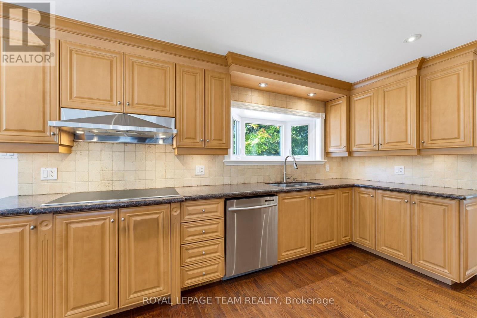 35 Mohawk Crescent, Ottawa, Ontario  K2H 7G7 - Photo 13 - X14079934