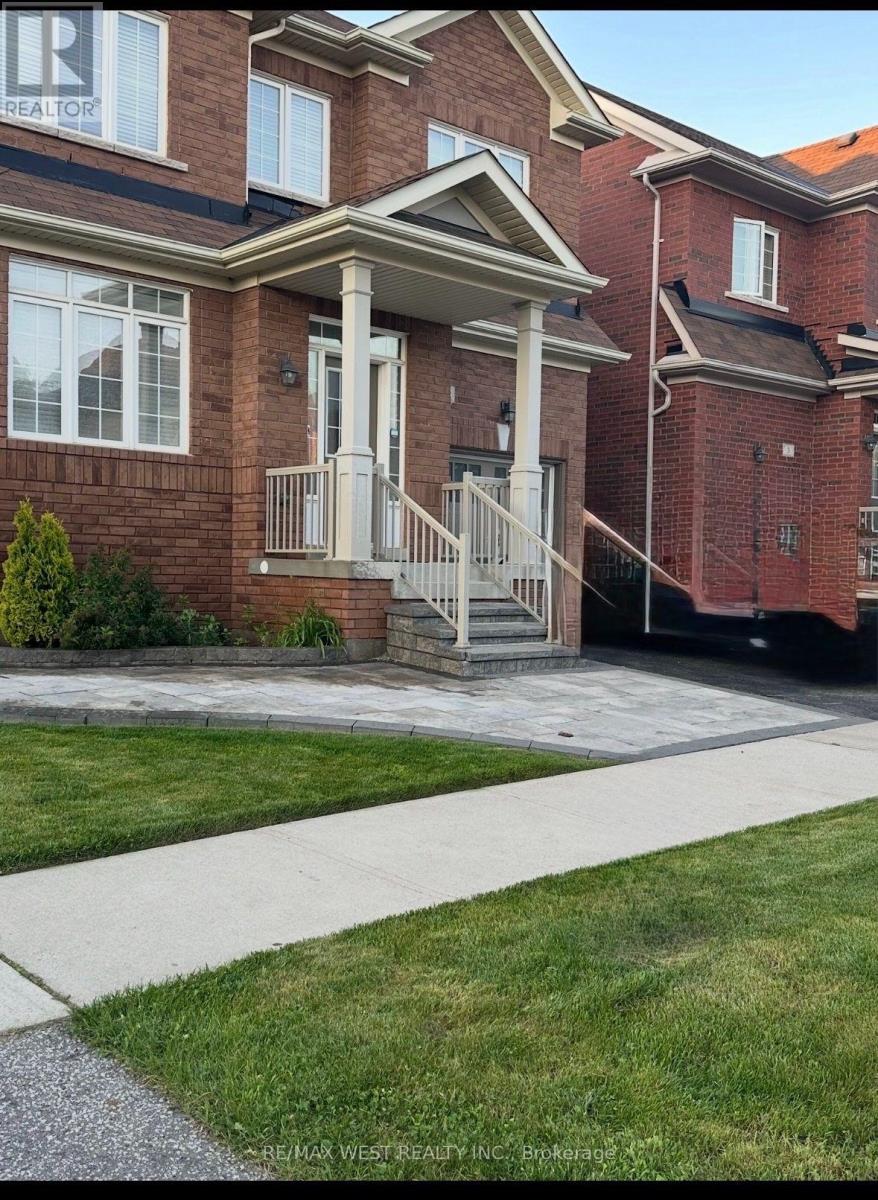 5 BRYONY ROAD, Brampton, Ontario