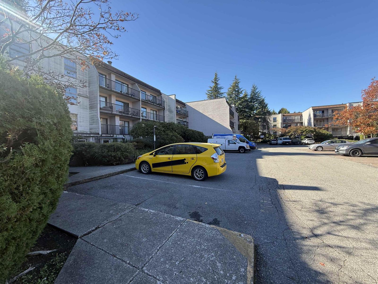 317 15268 100 Avenue, Surrey, British Columbia  V3R 7V1 - Photo 11 - R3174043
