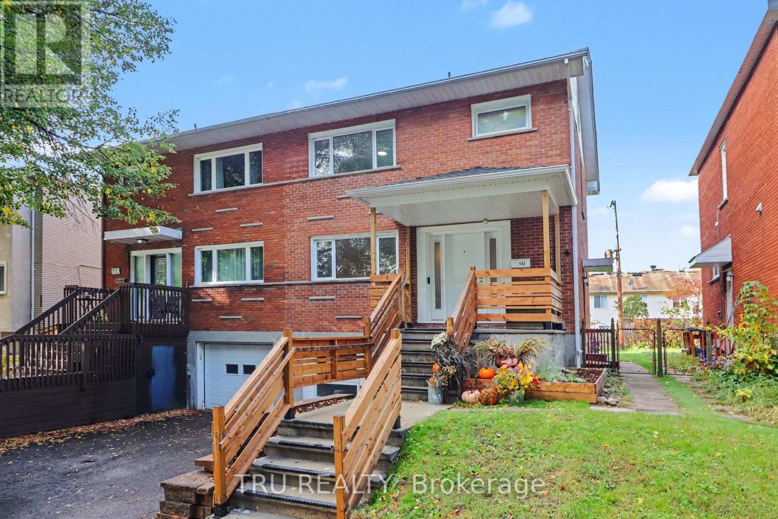 682 Morin Street, Ottawa, Ontario  K1K 3G9 - Photo 3 - X14084924