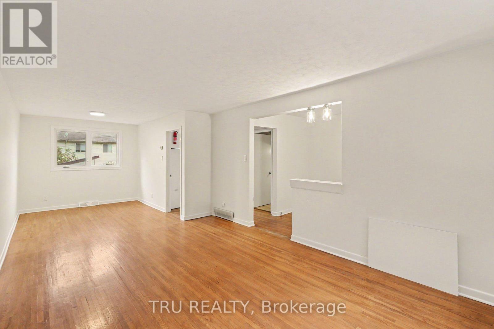 682 Morin Street, Ottawa, Ontario  K1K 3G9 - Photo 7 - X14084924
