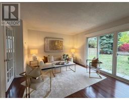227 HOLLYBERRY TRAIL, Toronto, Ontario