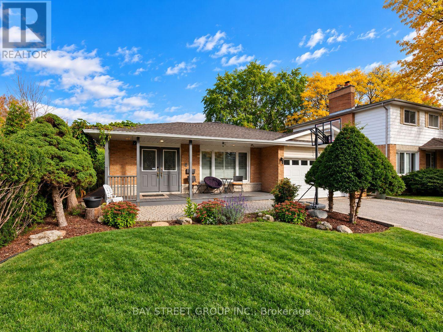111 FRED VARLEY DRIVE, Markham, Ontario