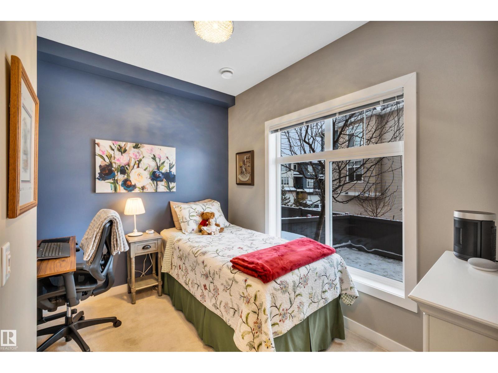 #87 600 BELLEROSE DR