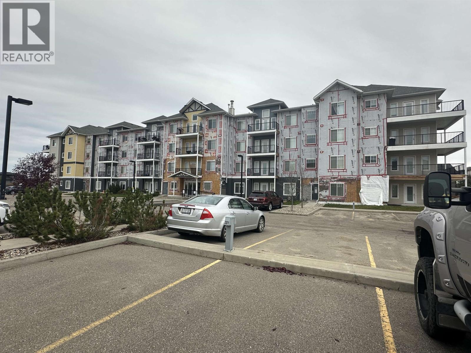 401 11203 105 Avenue, Fort St. John, British Columbia  V1J 0L3 - Photo 2 - R3175920