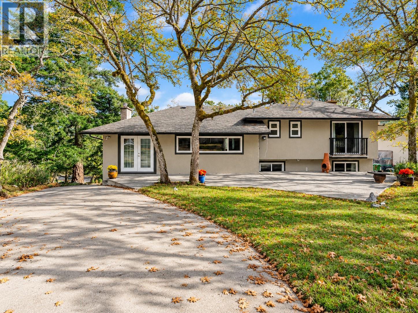3524 Plymouth Rd, Oak Bay, British Columbia