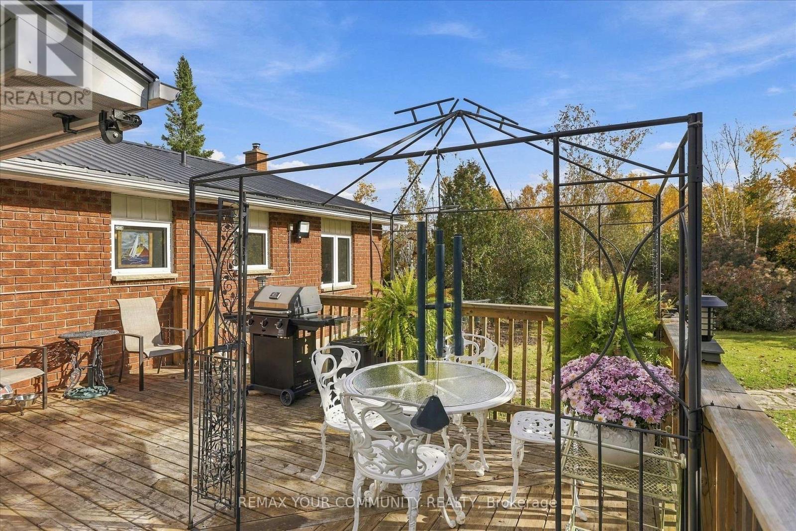 747 Long Beach Road, Kawartha Lakes, Ontario  K0M 1G0 - Photo 33 - X14084896