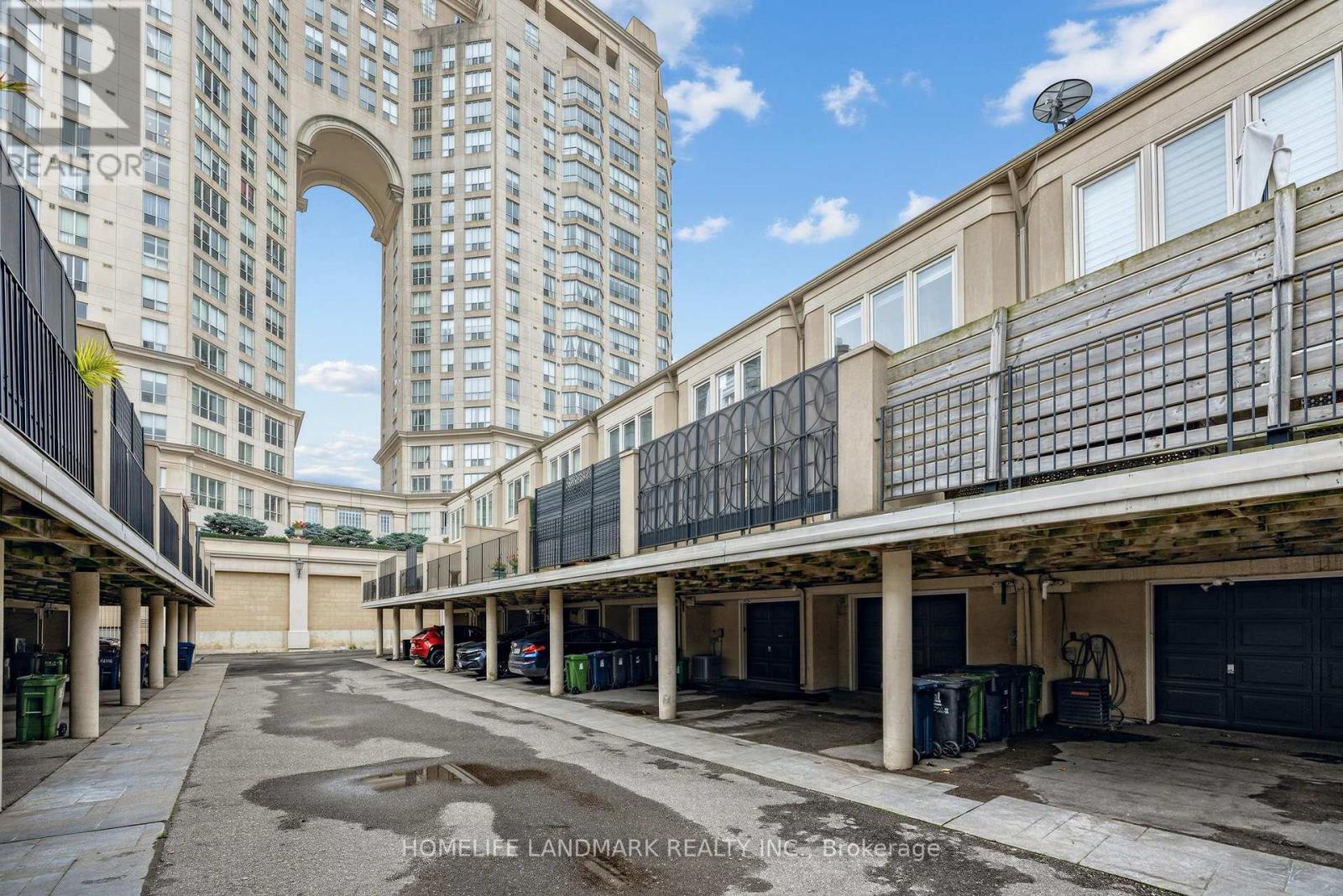 B - 2283 Lake Shore Boulevard W, Toronto, Ontario  M8V 1A6 - Photo 30 - W13702966