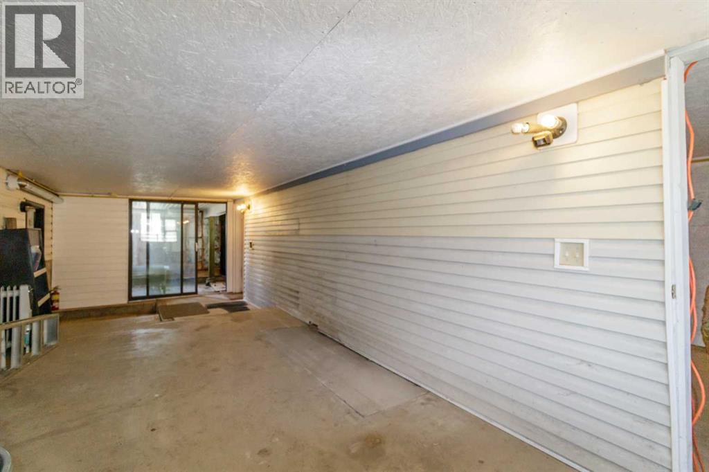 610 8 Street N, Three Hills, Alberta  T0M 2A0 - Photo 28 - A2345855