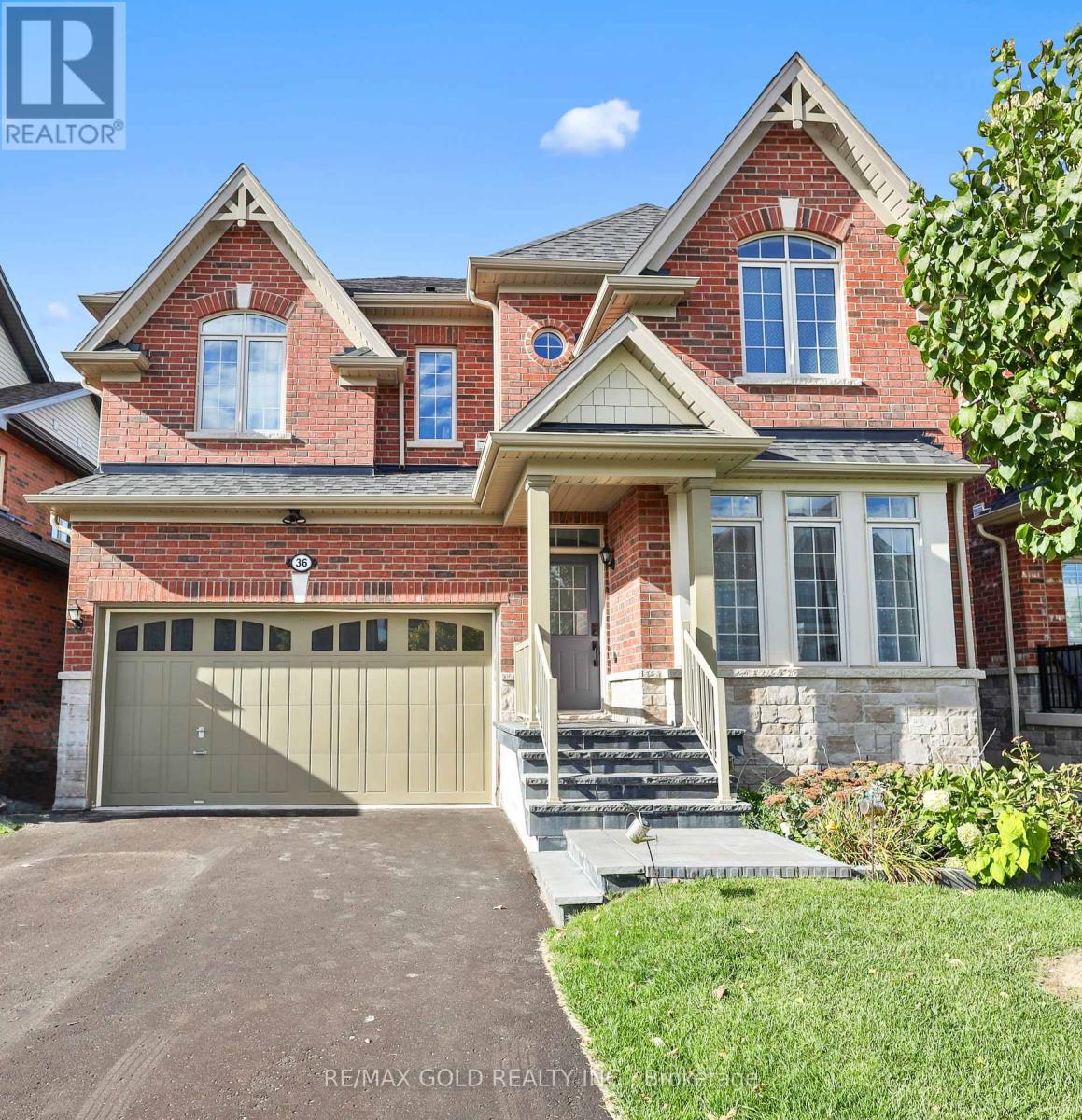 36 SAMUEL CRESCENT, Springwater, Ontario