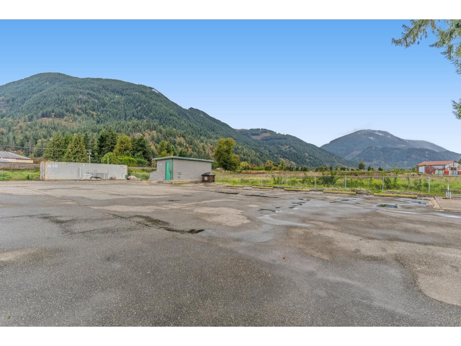 37165-37191 Lougheed Highway, Mission, British Columbia  V0M 1G0 - Photo 34 - C8082838