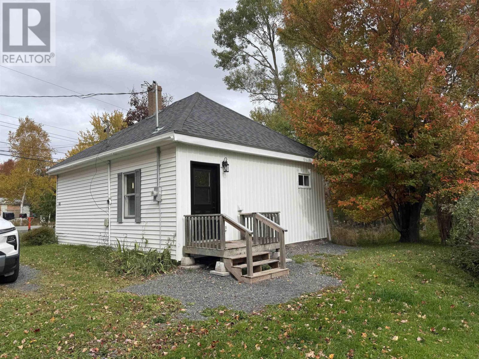 248 Munroe Avenue Extension, Westville Road, Nova Scotia  B2H 2J6 - Photo 3 - 202625824