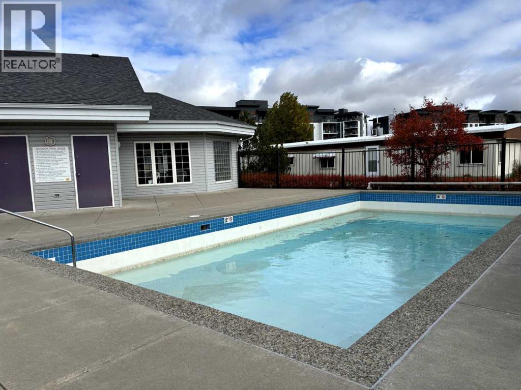 71, 99 Arbour Lake Road NW