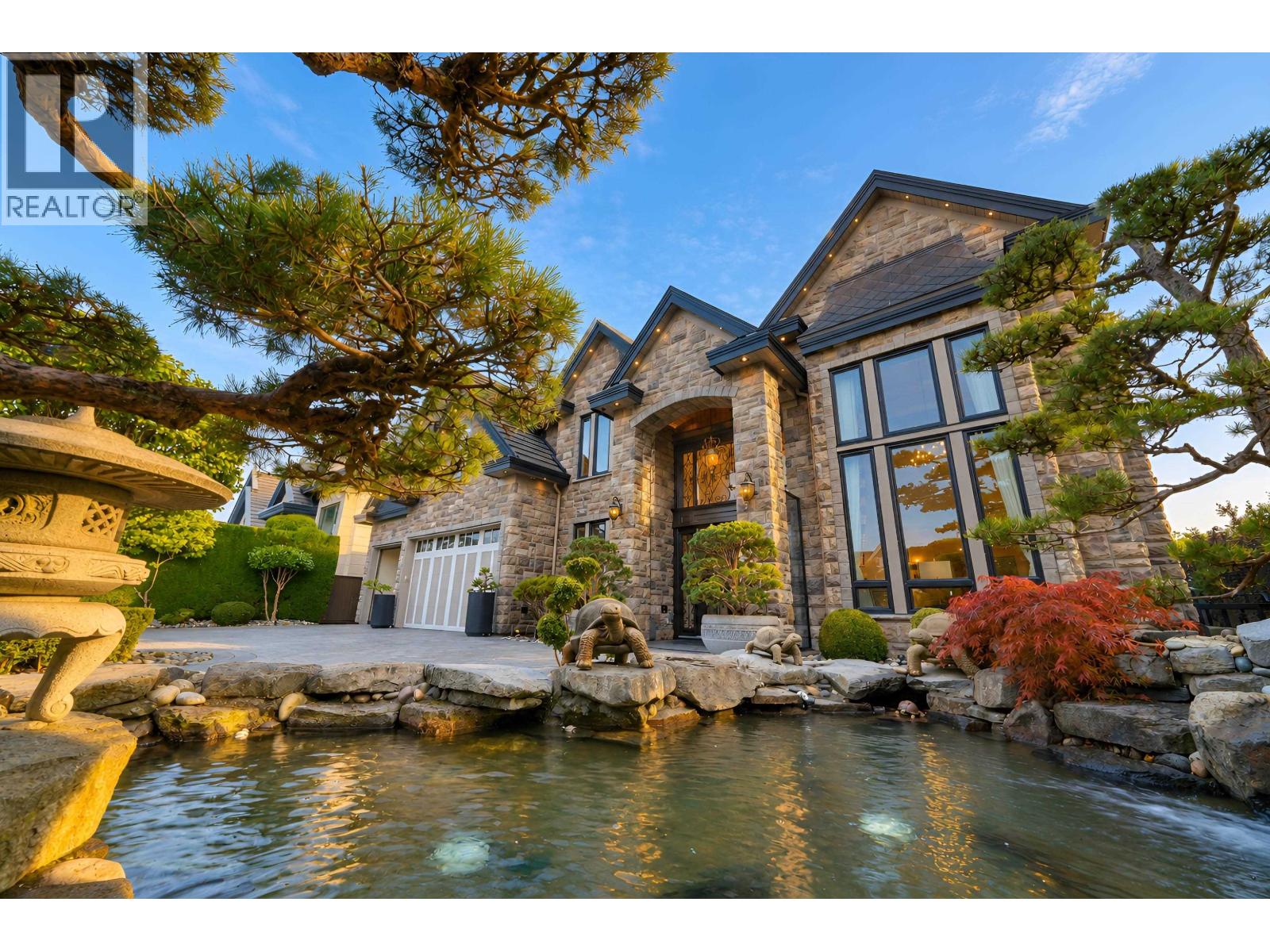 7551 SUNNYBANK AVENUE, Richmond, British Columbia