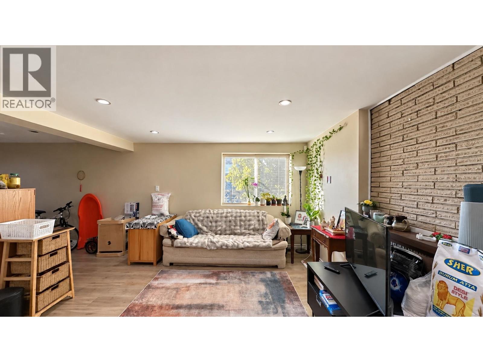 7590 Fraser Street, Vancouver, British Columbia  V5X 3W6 - Photo 23 - R3174833