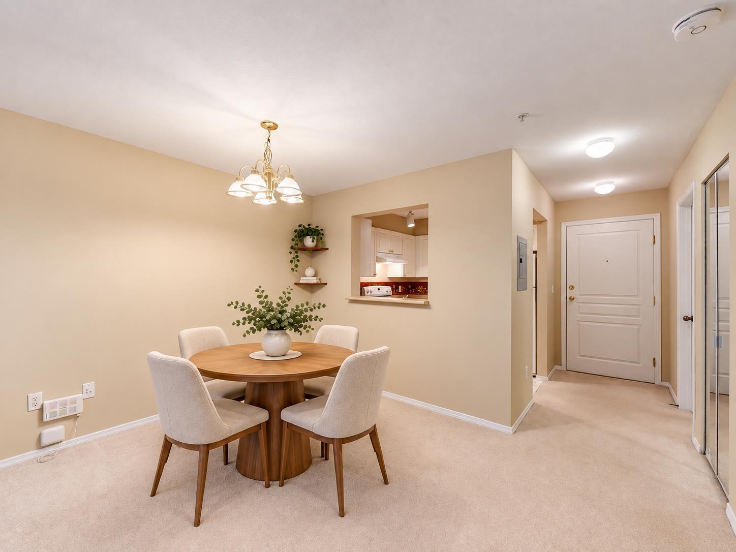 316 9979 140th Street, Surrey, British Columbia V3T 5W2 - Photo 6 - R3163578