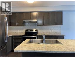 90 BLOOM Crescent, Stoney Creek, Ontario