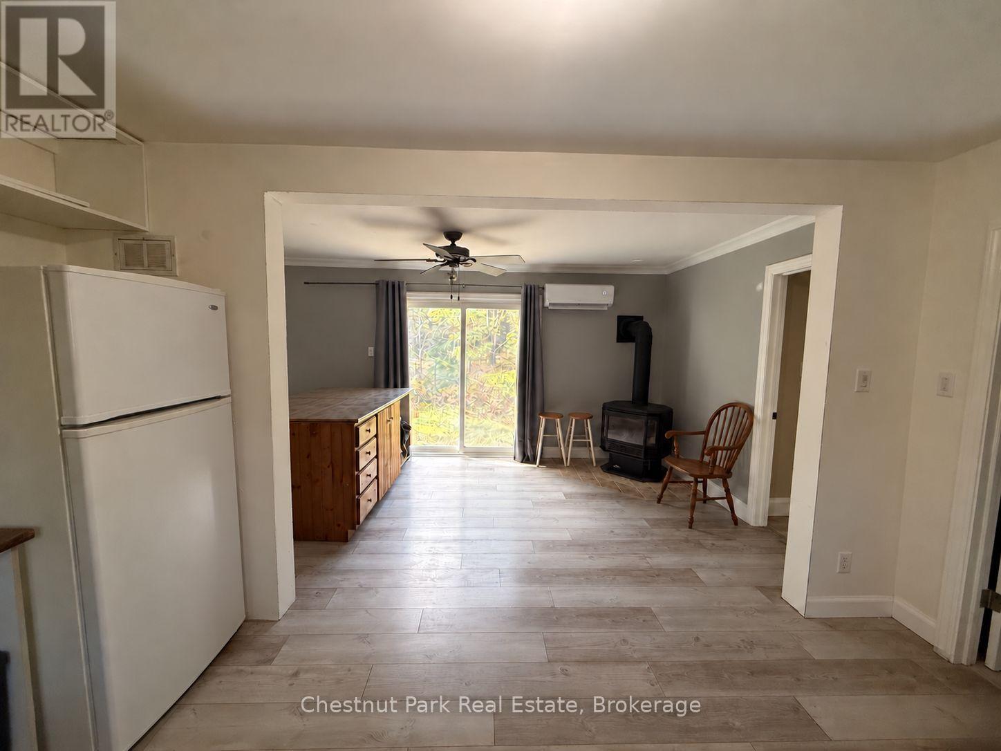 1041 Holiday Park Drive, Bracebridge (Macaulay), Ontario  P1L 1W9 - Photo 8 - X14085044