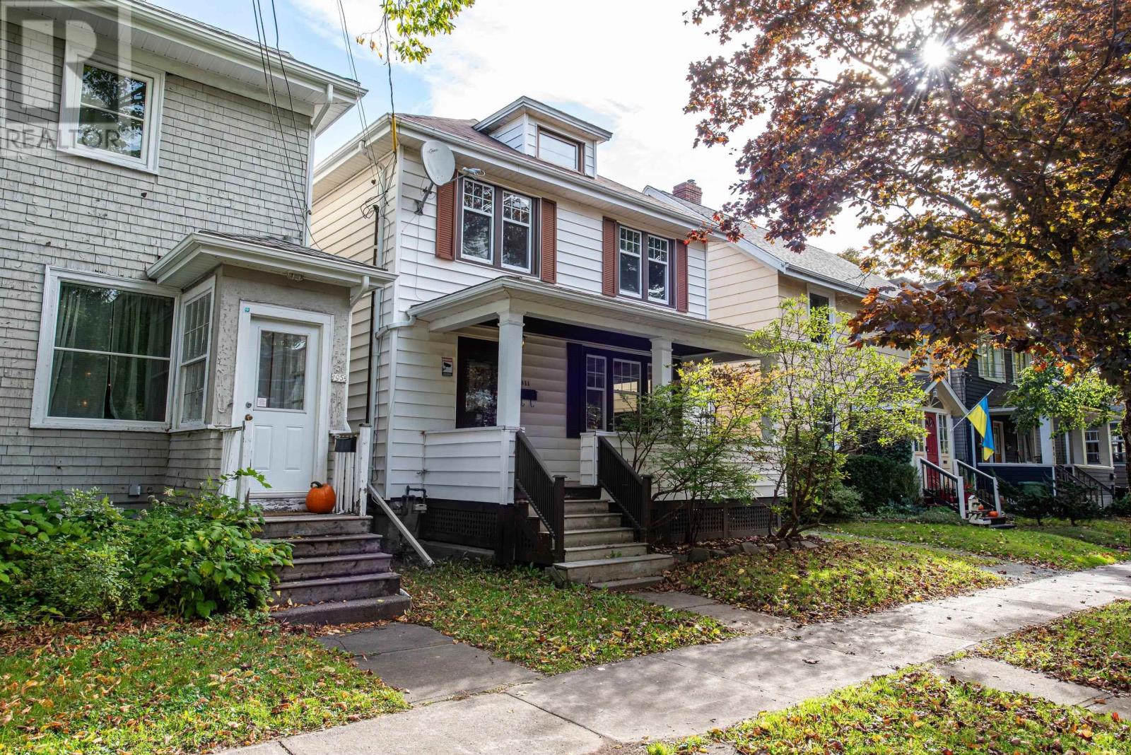 1951 Vernon Street, Halifax, Nova Scotia  B3H 3N8 - Photo 3 - 202625945