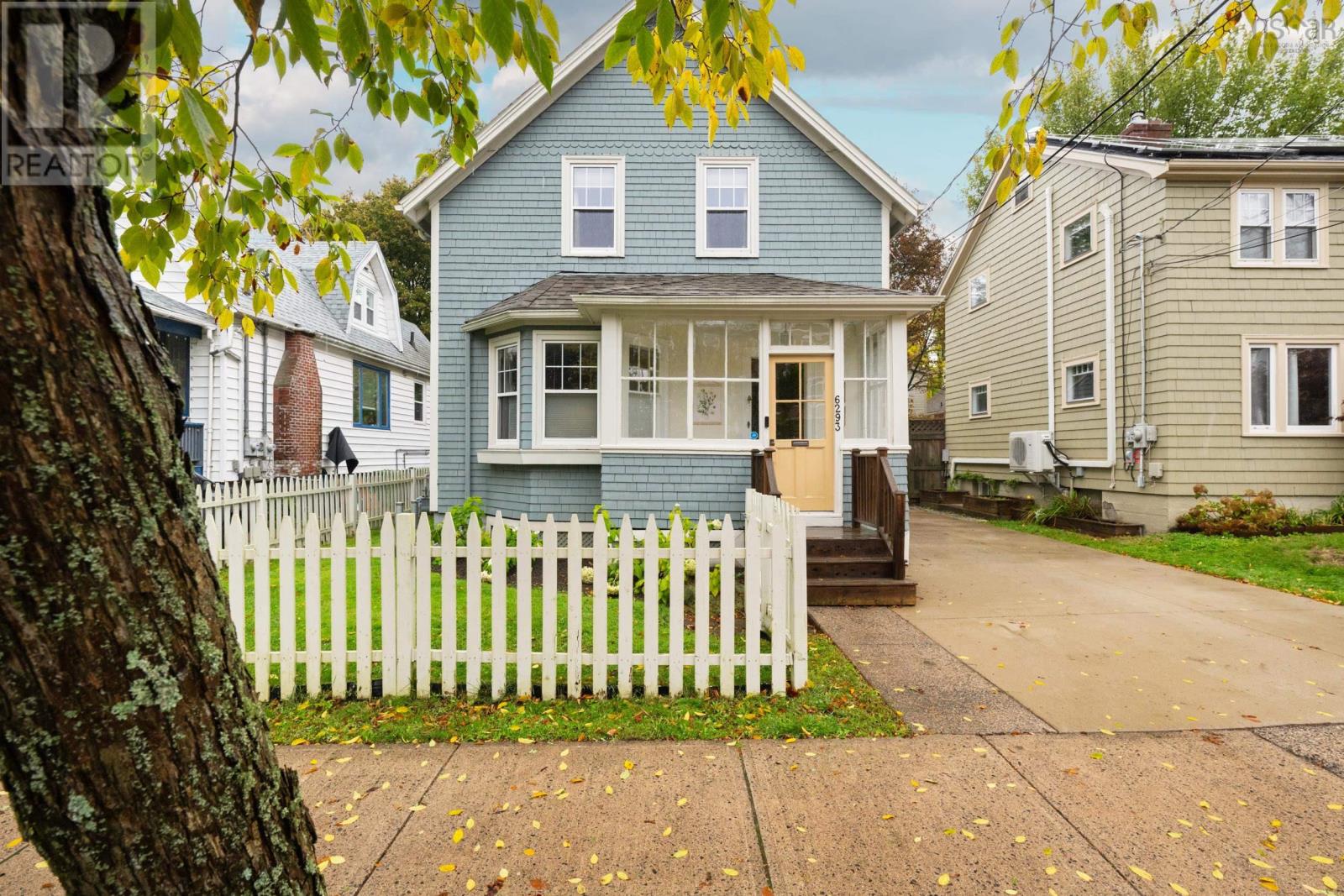 6293 Edinburgh Street, halifax peninsula, Nova Scotia