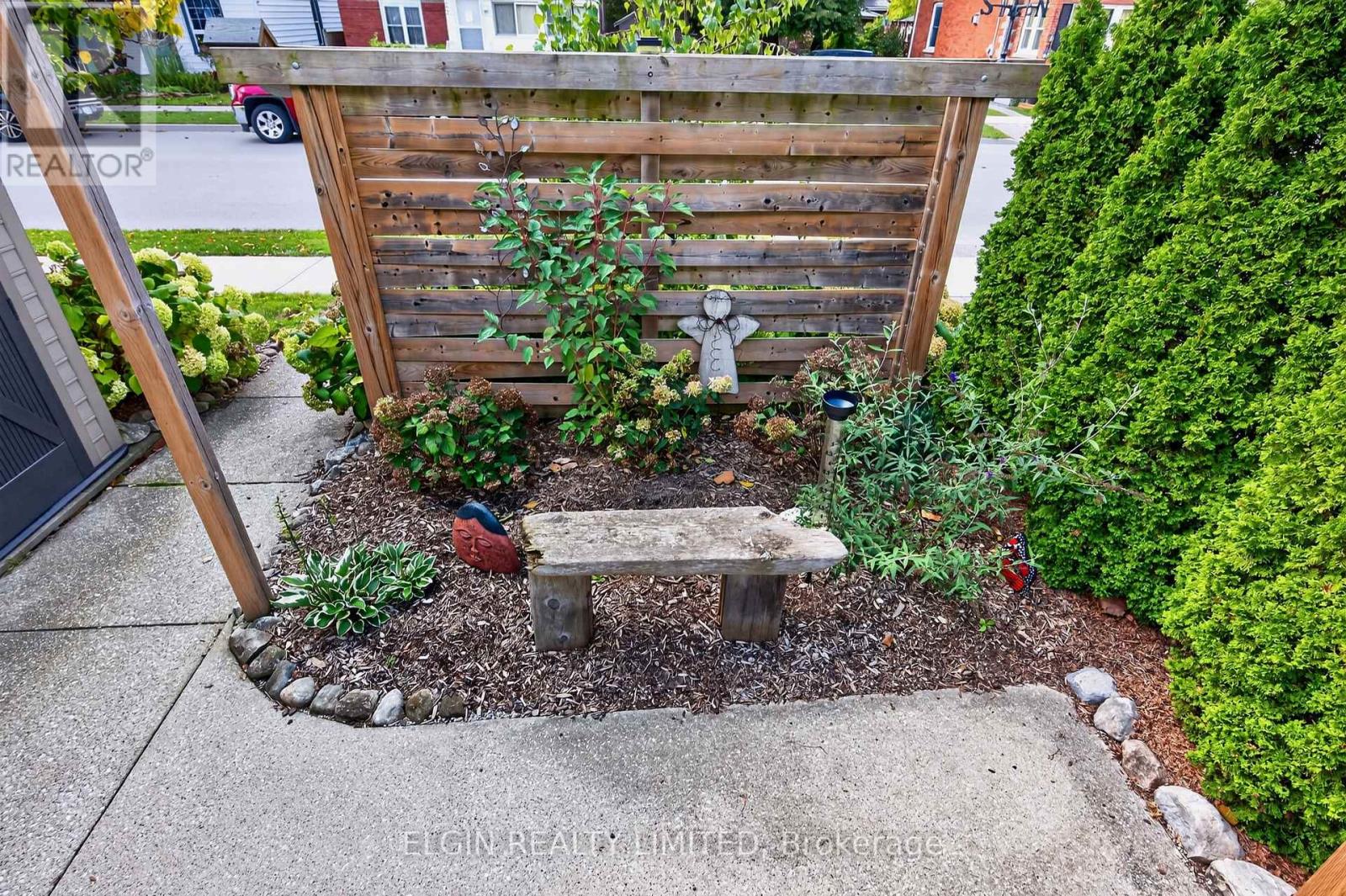 1 Trafalgar Street, St. Thomas, Ontario  N5P 1N8 - Photo 7 - X14085094