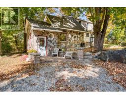 555 SUGARBUSH WAY, Lanark Highlands, Ontario