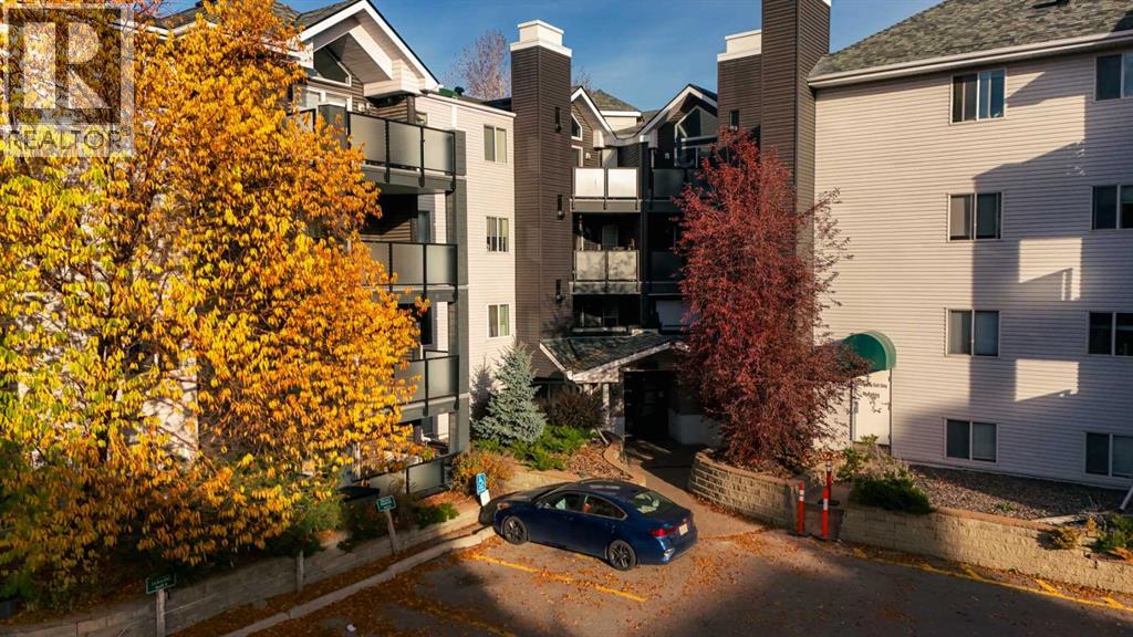 215, 10 Sierra Morena Mews SW, Calgary, Alberta  T3H 3K5 - Photo 31 - A2350425