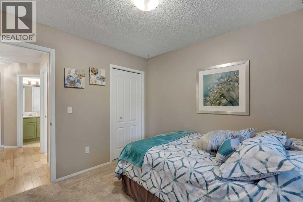 215, 10 Sierra Morena Mews SW, Calgary, Alberta  T3H 3K5 - Photo 12 - A2350425