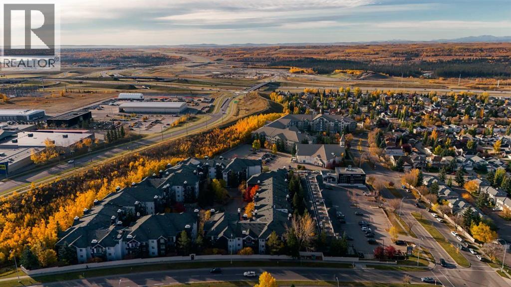 215, 10 Sierra Morena Mews SW, Calgary, Alberta  T3H 3K5 - Photo 34 - A2350425