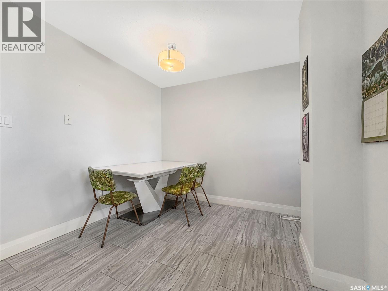 313 Birch Crescent, Saskatoon, Saskatchewan  S7N 2M6 - Photo 8 - SK051271