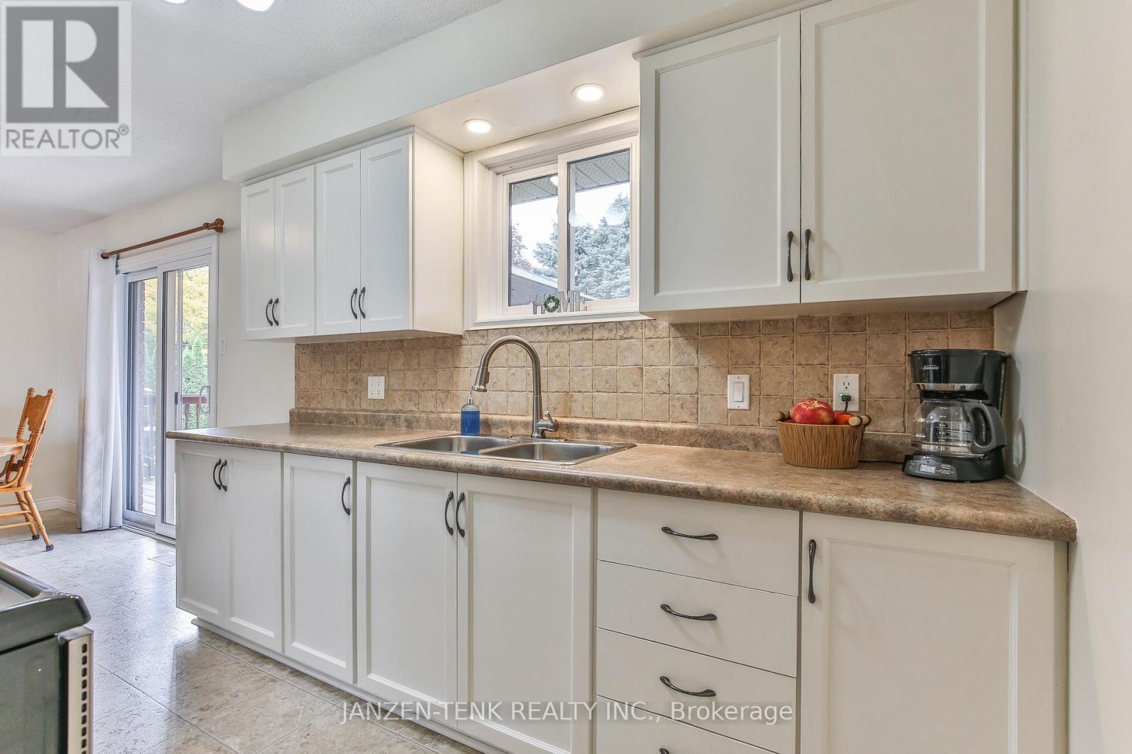 401 19 Highway, Tillsonburg, Ontario  N4G 4G9 - Photo 12 - X14085098
