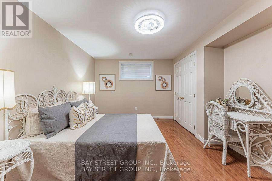 93 Sunbird Boulevard, Georgina, Ontario  L4P 3V8 - Photo 9 - N14085126