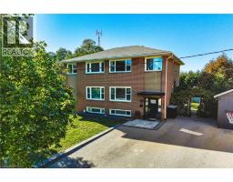 2301 BARCLAY Road, Burlington, Ontario