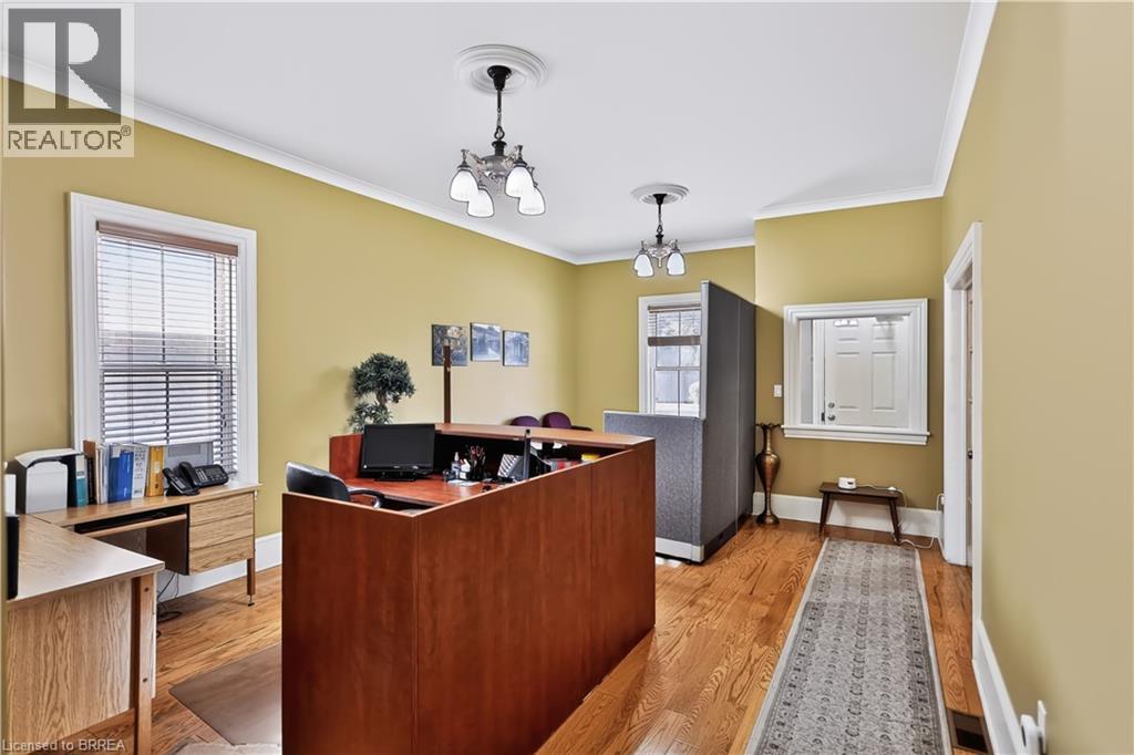241 Brant Avenue, Brantford, Ontario  N3T 3J4 - Photo 16 - 40869331