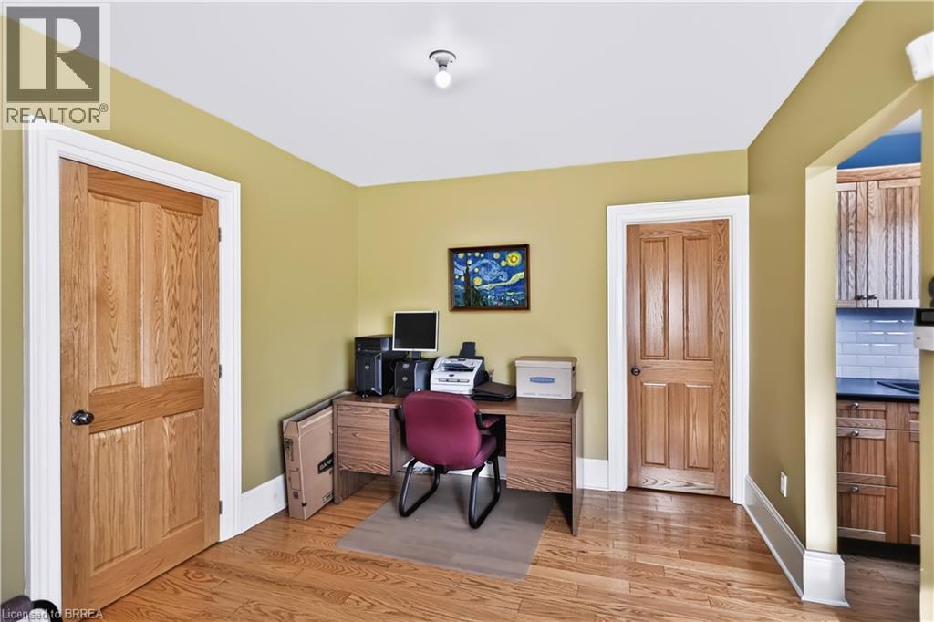 241 Brant Avenue, Brantford, Ontario  N3T 3J4 - Photo 20 - 40869331